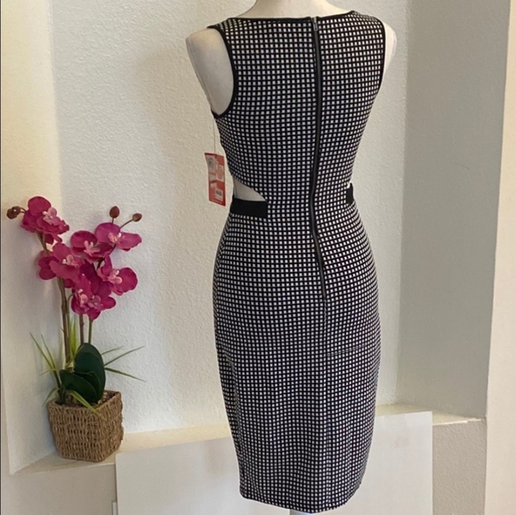 MARILYN MONROE Black and White Dress - Picture 5 of 7